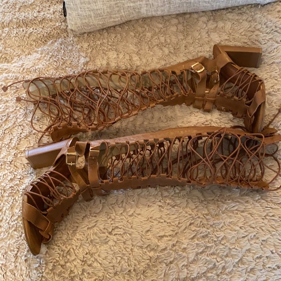 Gladiator sandal color Tan - Picture 4 of 12